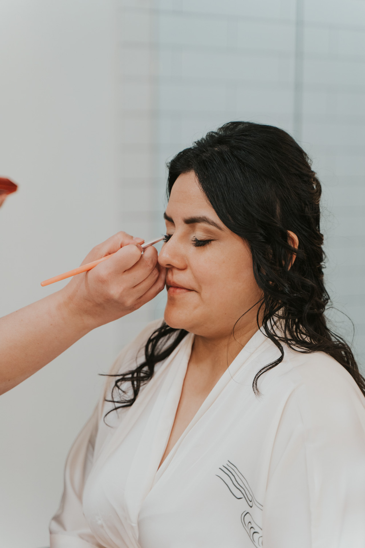 Close-up of bride getting her eye make-up done — Joshua Tree Wedding Photographer